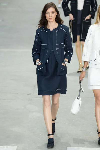 Look 41